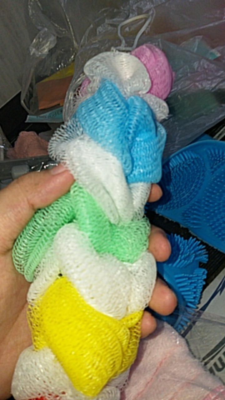 (hoko) Spon Mandi Spiral Panjang / Spons Mandi Bahan Nilon Panjang / Sponge Mandi Kepang