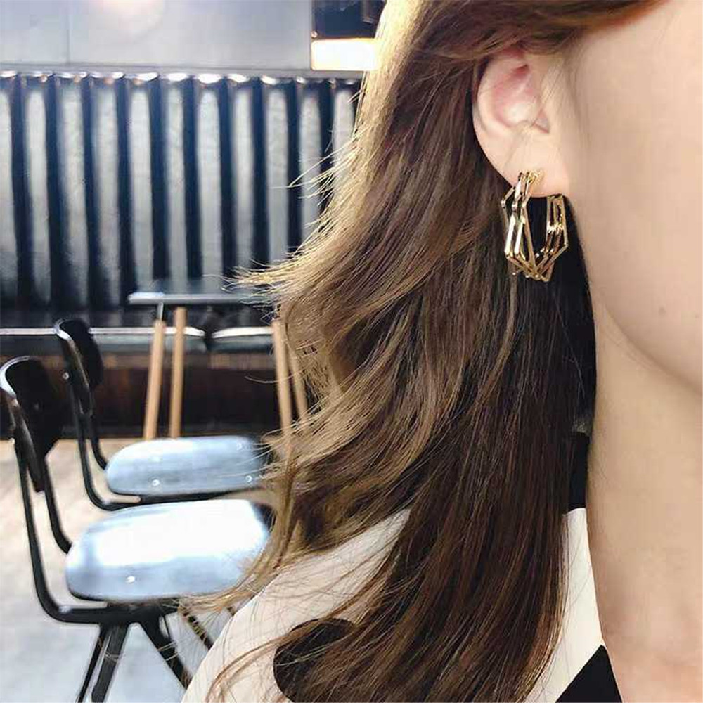 【COD Tangding】Creative Multi-layer Geometric Temperament Contracted Six-pointed Star Earrings Earrings