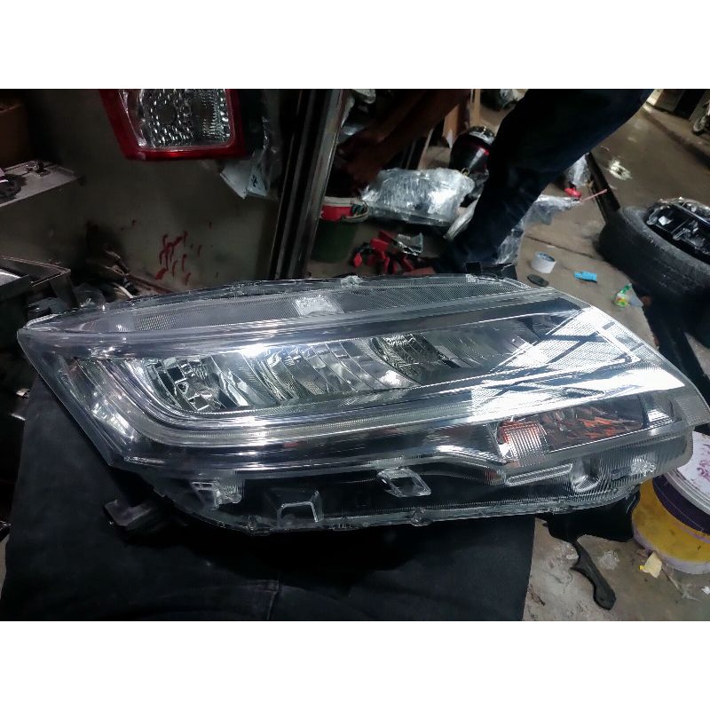 Headlamp terios 2019