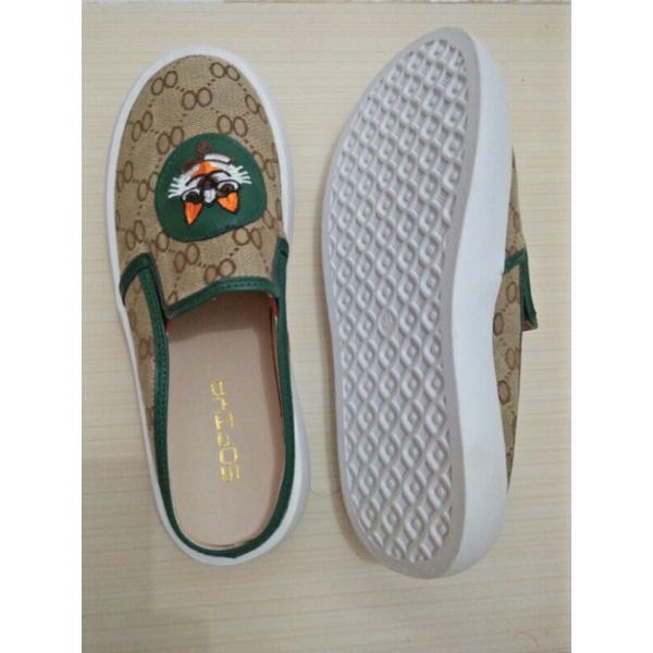 sepatu sandal sofiya/sandal casual