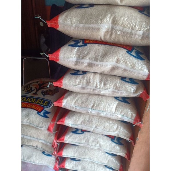 

beras premium rojolele