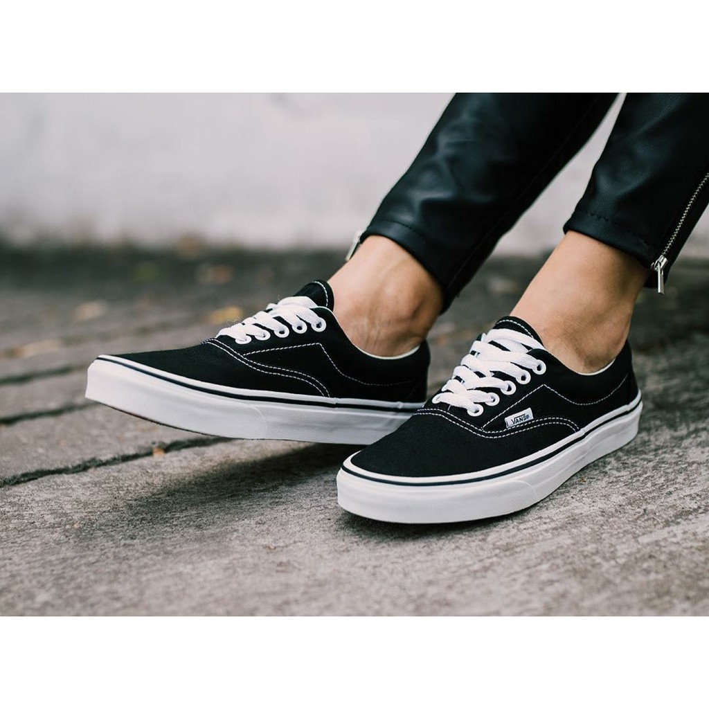 SEPATU VANS AUTHENTIC PREMIUM BLACK WHITE PRIA WANITA size 36-43