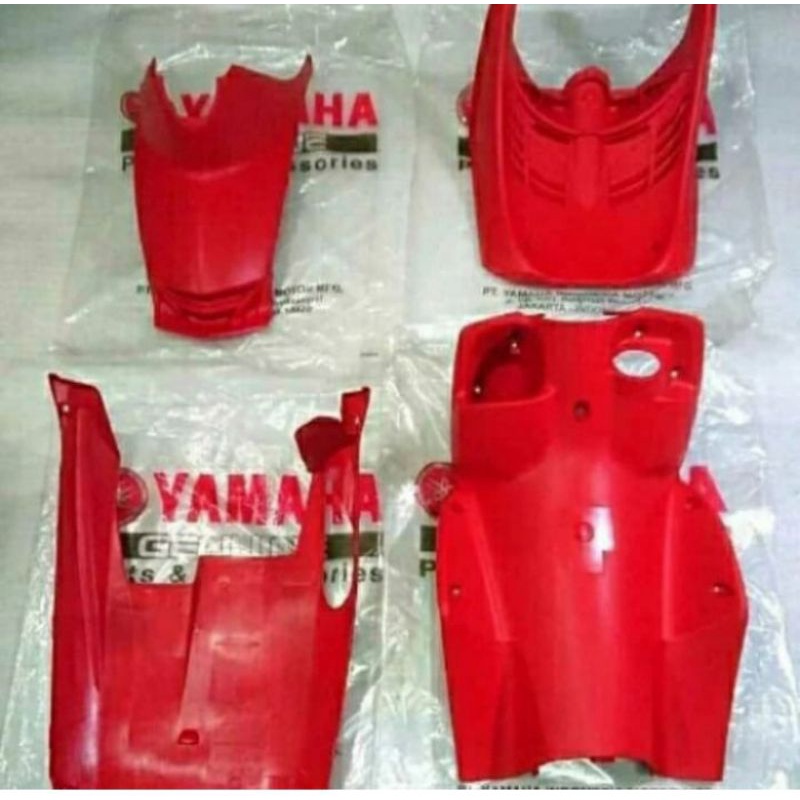 Cover body kasar Mio J merah original