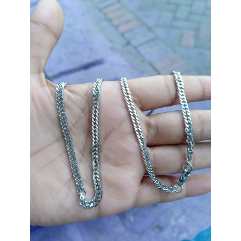 kalung titanium gold silverb anti karat A0017