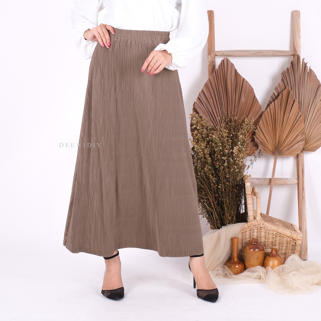 ROK KERJA WANITA / ROK A-LINE PLISKET LIDI / BISA UNTUK FORMAL CASUAL / NESA PLEATS SKIRT DEEWIDIY-COFFEE