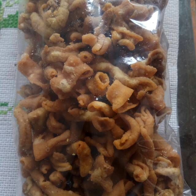 

Keripik usus ayam kampung kriuk dan renyah