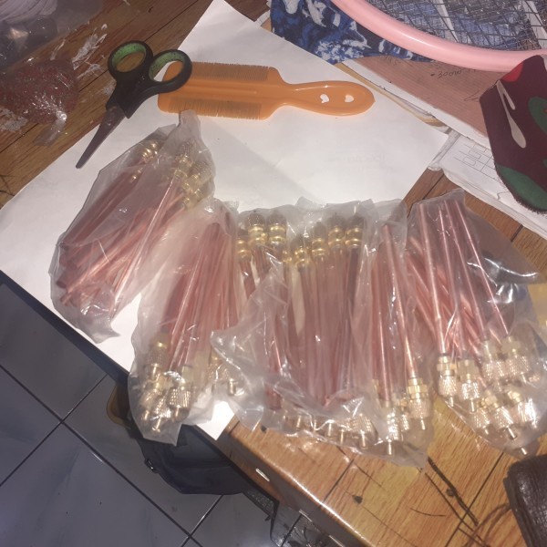 Pentil Pengisian Freon Ukuran 1/4