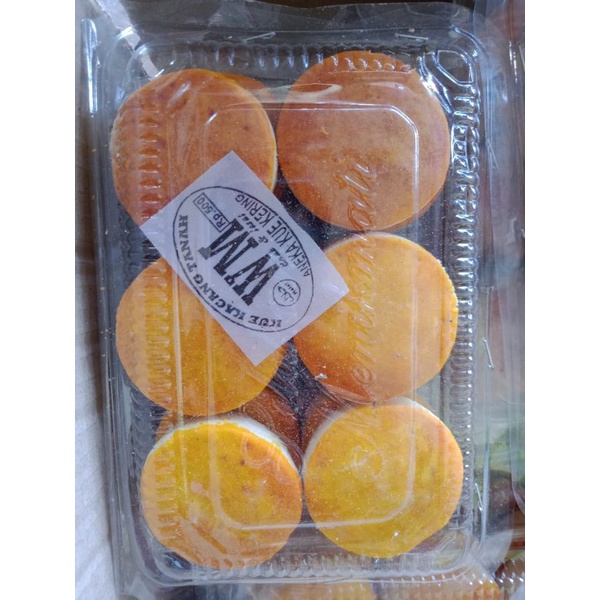 Aneka kue kering isi 12