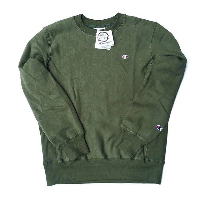 army green champion sweatshirt