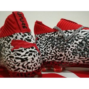 Sepatu Bola   Soccer Puma Future 18 1 Netfit Texture Black White   FG Berkualitas