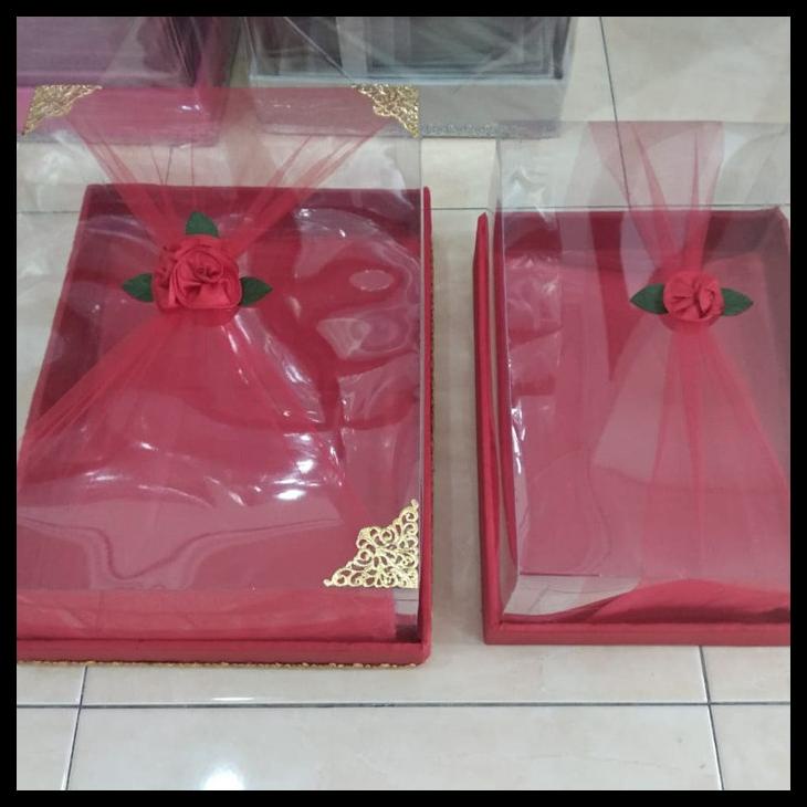 

Khusus Gojek Isi 2 Kotak Hantaran Seseraha Mika Tile