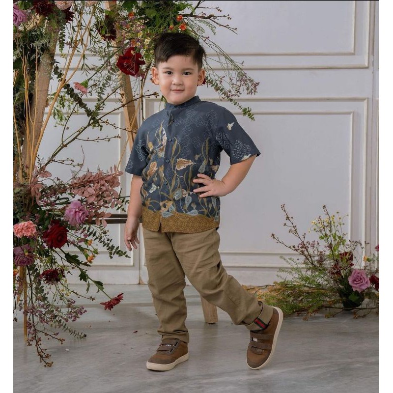 ADINATA KOKO NAVY GEULIS