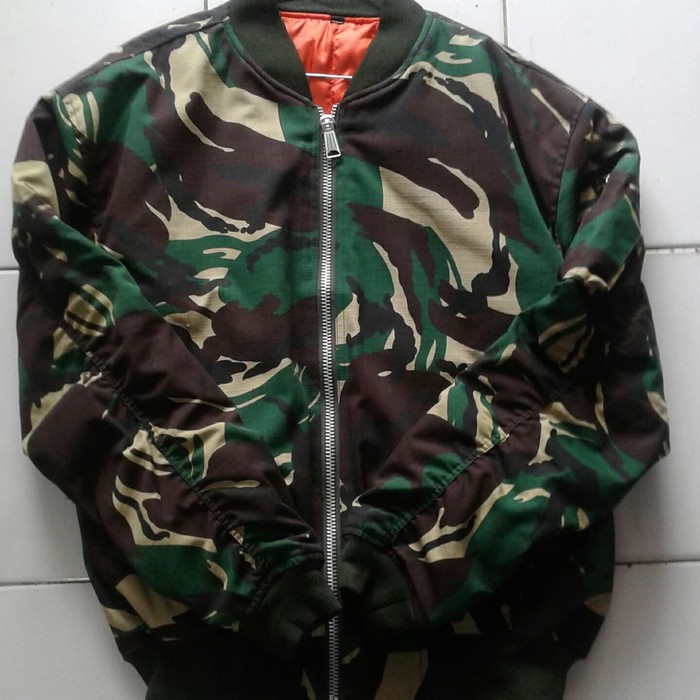 SKD   jaket kain army