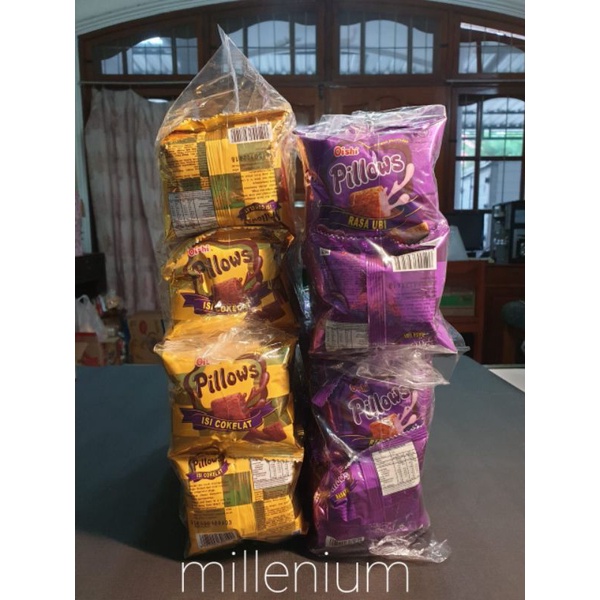 

Pillow Coklat & Ubi