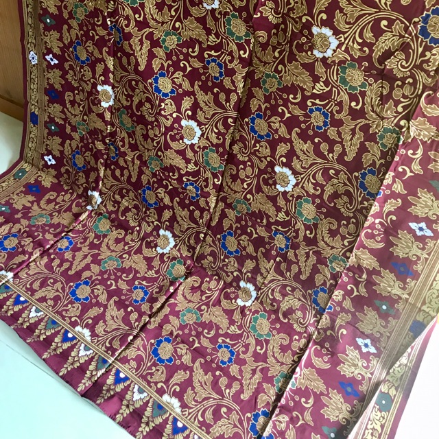 Batik bali prada maroon