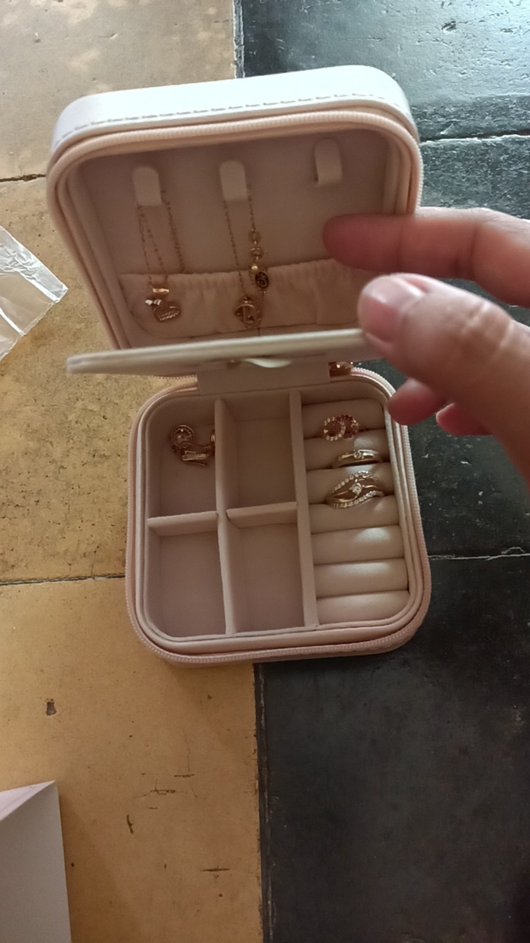 Casegrace Kotak Perhiasan Perjalanan Pu Kotak Perhiasan Kulit Organizer Kotak Perhiasan Perjalanan Kecil Cincin Perhiasan Kalung Kasus Dengan Cermin