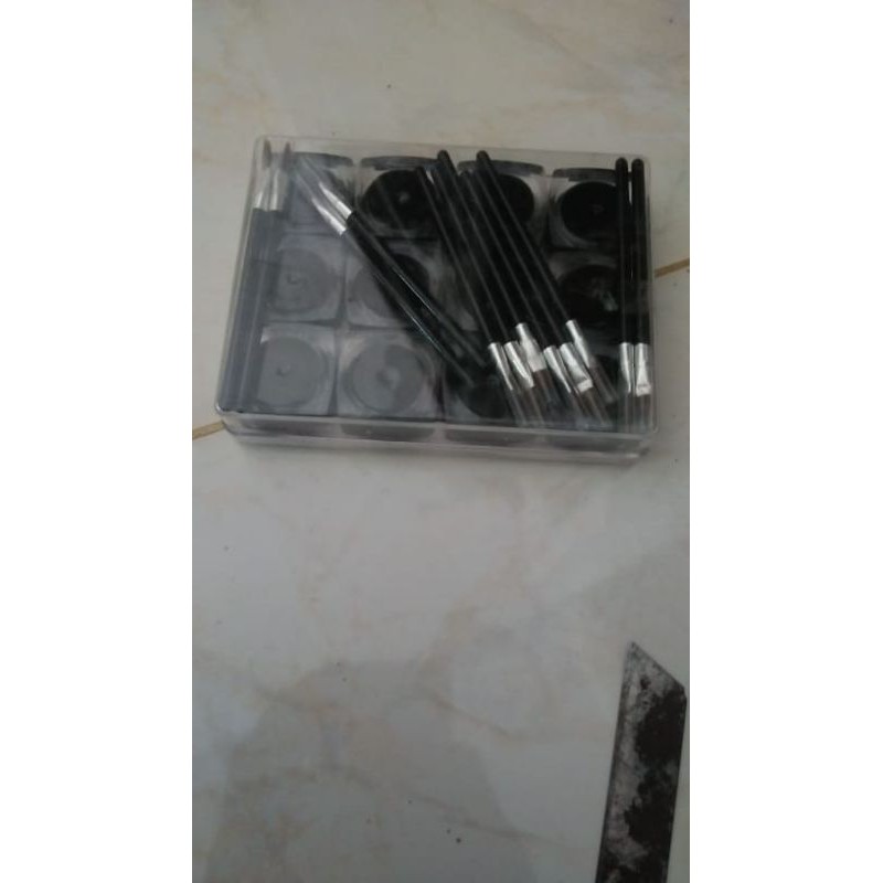 

celak gel