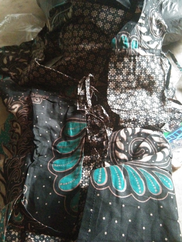 Bisa Pisah Batik Couple Keluarga Sania Ruffle Ori Ndoro Jowi Termurah