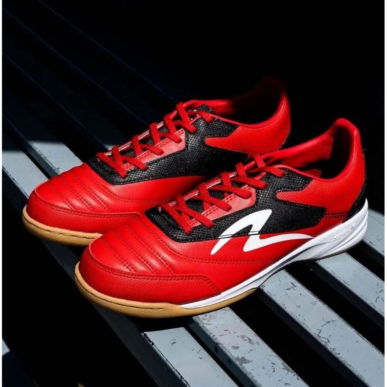 SEPATU FUTSAL SPECS METASALA MAJESTY IN PRIME RED
