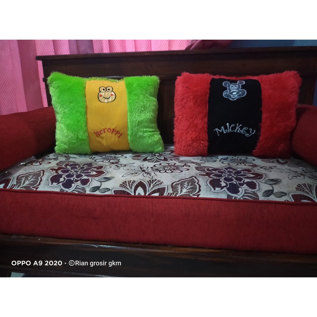 BANTAL SOFA KOTAK KARAKTER terlaris,murah,bisa cod