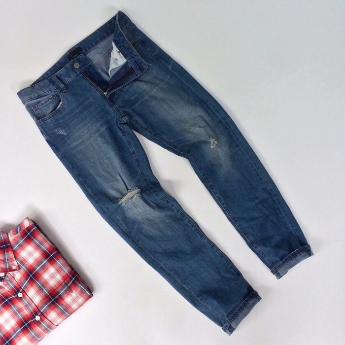 Celana Jeans Pria UNIQLO Original Biru Size 29  Preloved Second Bekas