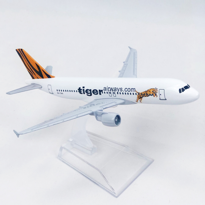 Model Pesawat Terbang Singapura Airlines Tiger A320 Airbus 320 Diecast Alloy Metal 16CM