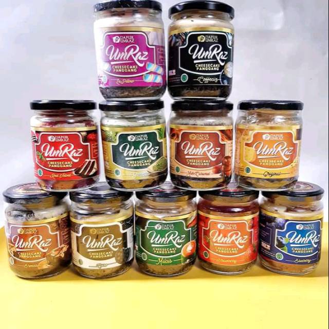 

ciskek panggang yg teksturnya lembut & lezat dibuat dr bahan2 berkualitas & memiliki 11 varian rasa