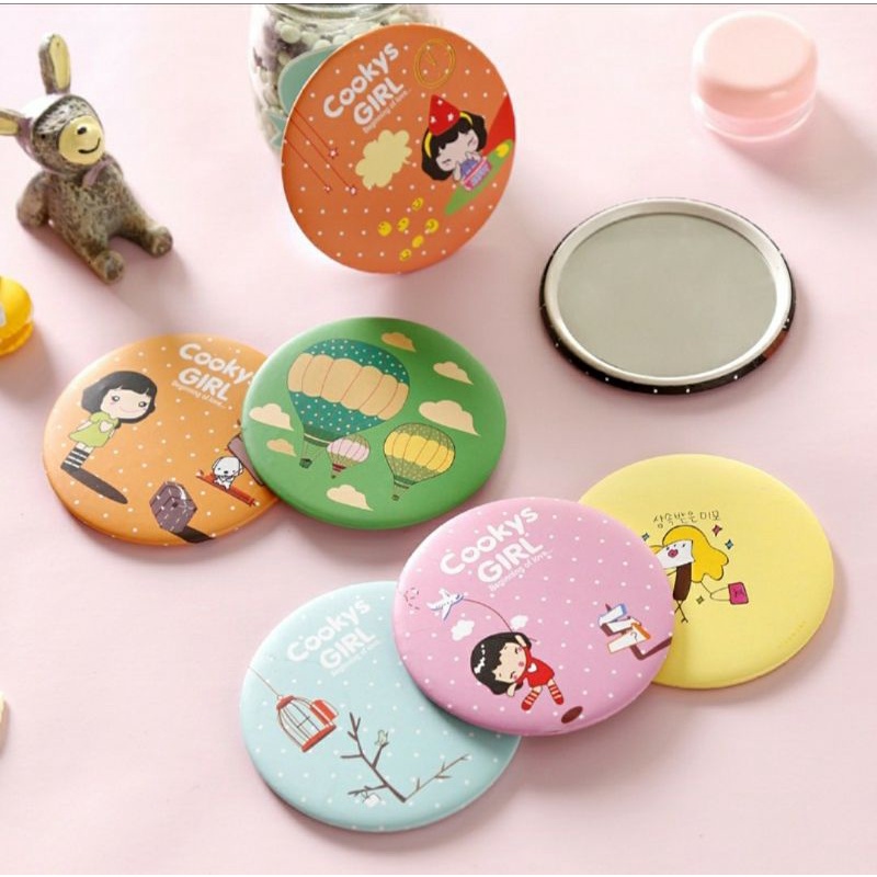 Cermin Bulat Karakter Kaca Cermin Make Up Mini Kaca Travelling Motif Lucu Kaca Mini Travel Size