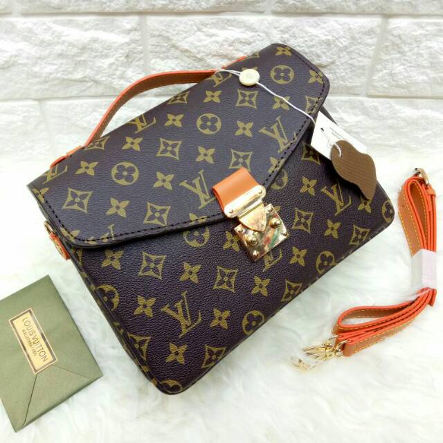 Tas Louis Vuitton fashion wanita