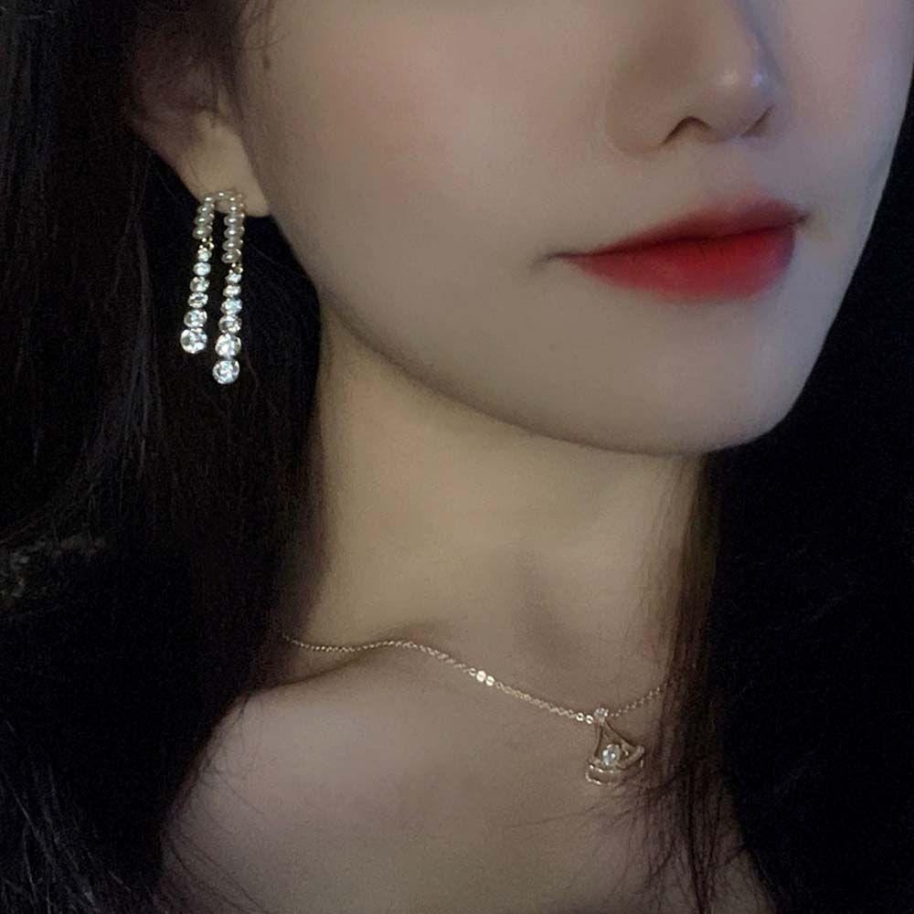 Mxbeauty Menjuntai Anting Trendi Elegan Mengkilap Mutiara Panjang Gadis Hadiah Geometris Zirkon Anting Korea