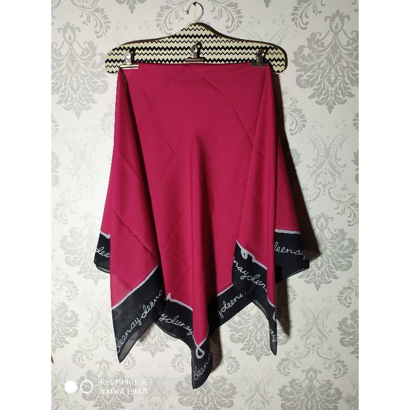 deenay plain border preloved deenay plain border chery