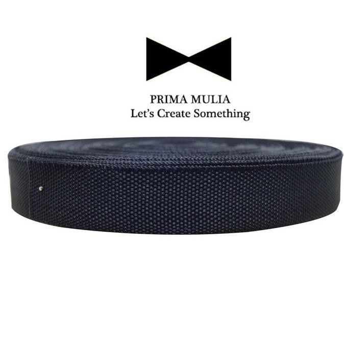 

Webbing Pelipit Ukuran 2.5 Cm Panjang 28 M Warna Hitam PCR HE 25 Hitam TERJAMIN