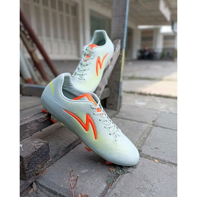 SEPATU BOLA LS ULTRA FG