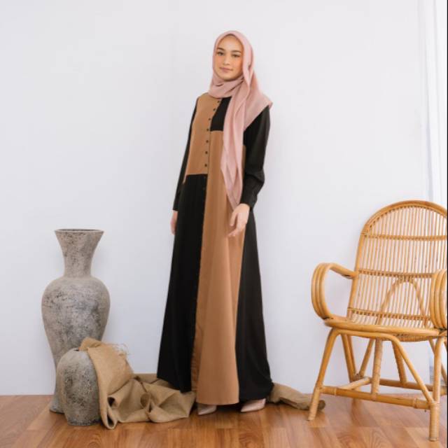 Aksara dress by Heaven lights