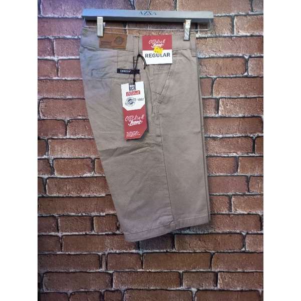 CHINO PENDEK COWO CELANA CHINO PENDEK COWO