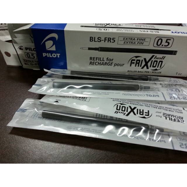 

isi pulpen pilot frixion 0.5 mm hitam /refill Frixion