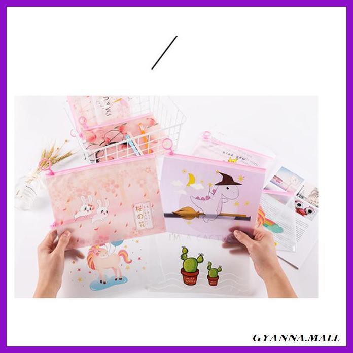 

Slootpuekam- Tempat Pensil Kosmetik Zipper Bag Pouch Transparan Lucu - Unicorn Putih -Kini-Original.