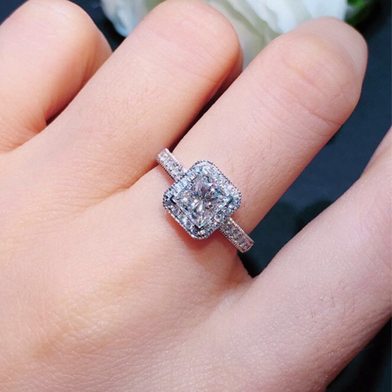 Fancyqube 2021 Cincin Kristal Cubic Zirconia Bentuk Persegi Untuk Wanita