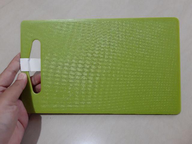 Hopplos Talenan Alas Potong Dapur Plastik Kecil Ringkas