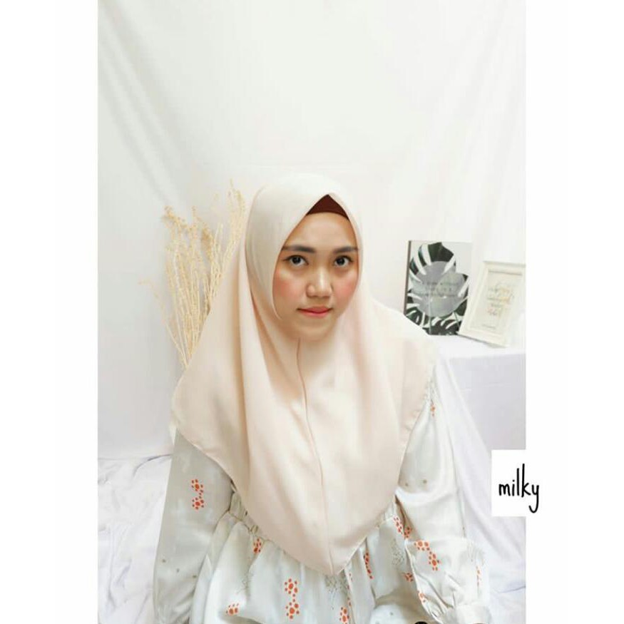 Hijab Laudya Instan