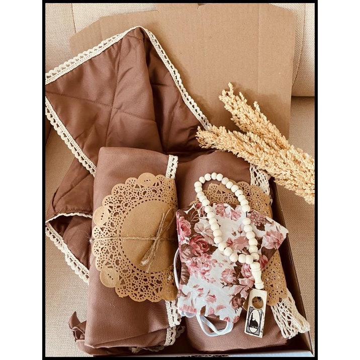 

Hampers Mukena Sajadah Renda Full | Lebaran | Hadiah | Nikahan
