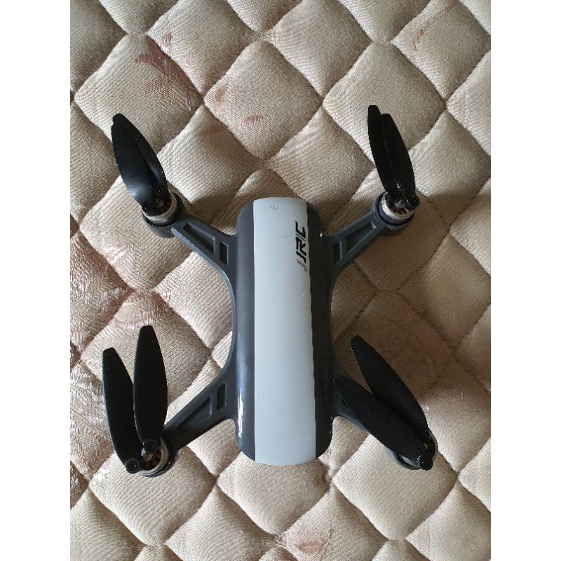 Drone aja tanpa baterai (jjrc x9)
