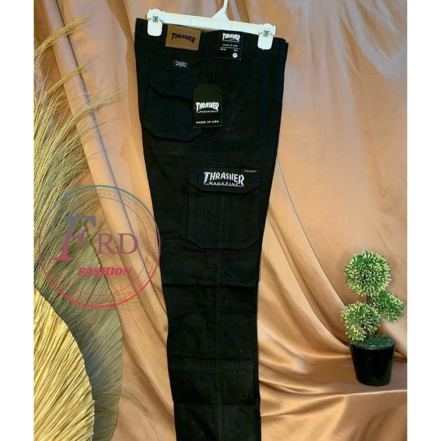 Celana Cargo Panjang Pria Thrasher Bahan  Katun Tebal Nyaman Di Pakai Kimpul Banyak Kantong Size Jumbo 28-38