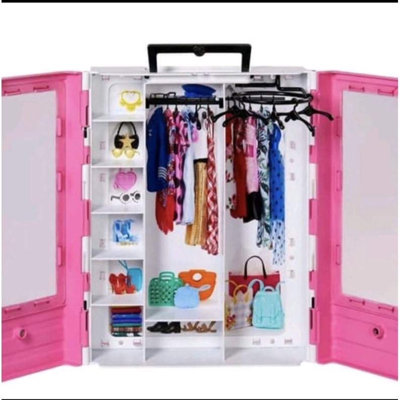 Boneka barbie perlengkapan lemari barbie