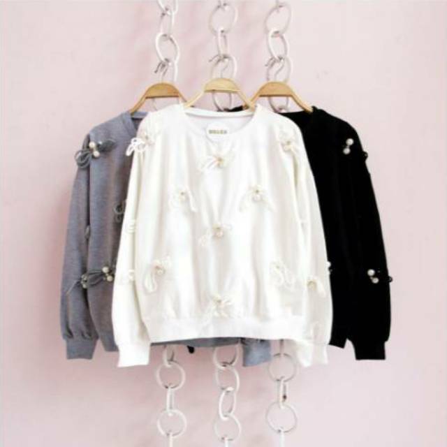 Vita Sweater by ilook.inc