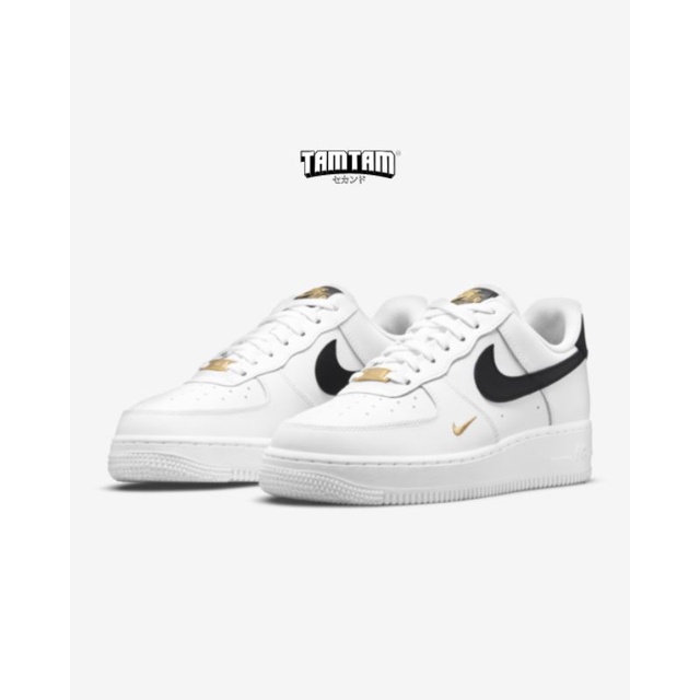 NIKE AIR FORCE 1 '07 WHITE BLACK - MINI SWOOSH GOLD