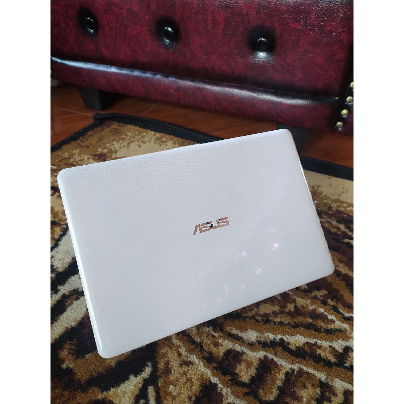 Notebook Asus E203MAH 2GB 500GB Win10 Second