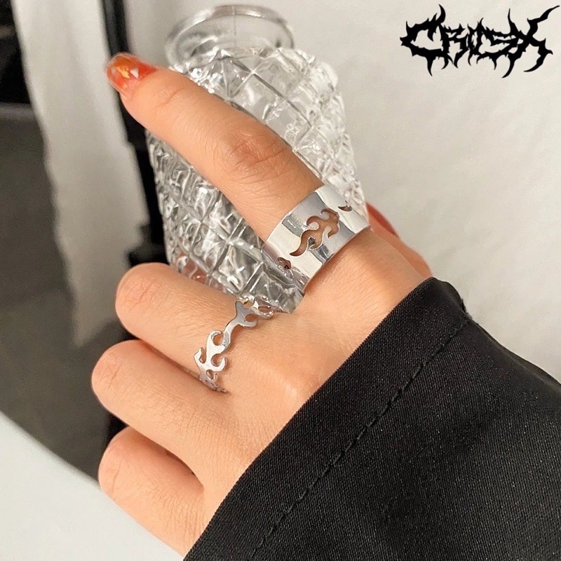 2PCS FLAME SILVER RING / FIRE FLAME COUPLE RING SET / CINCIN API SILVER / CINCIN HIPHOP PUNK RING COUPLE RING CINCIN COUPLE KOREAN STYLE FLAME RING CINCIN API STYLE KOREA AESTHETIC RING ESTETIK CINCIN AESTHETIC CINCIN TITANIUM CINCIN PRIA CINCIN WANITA