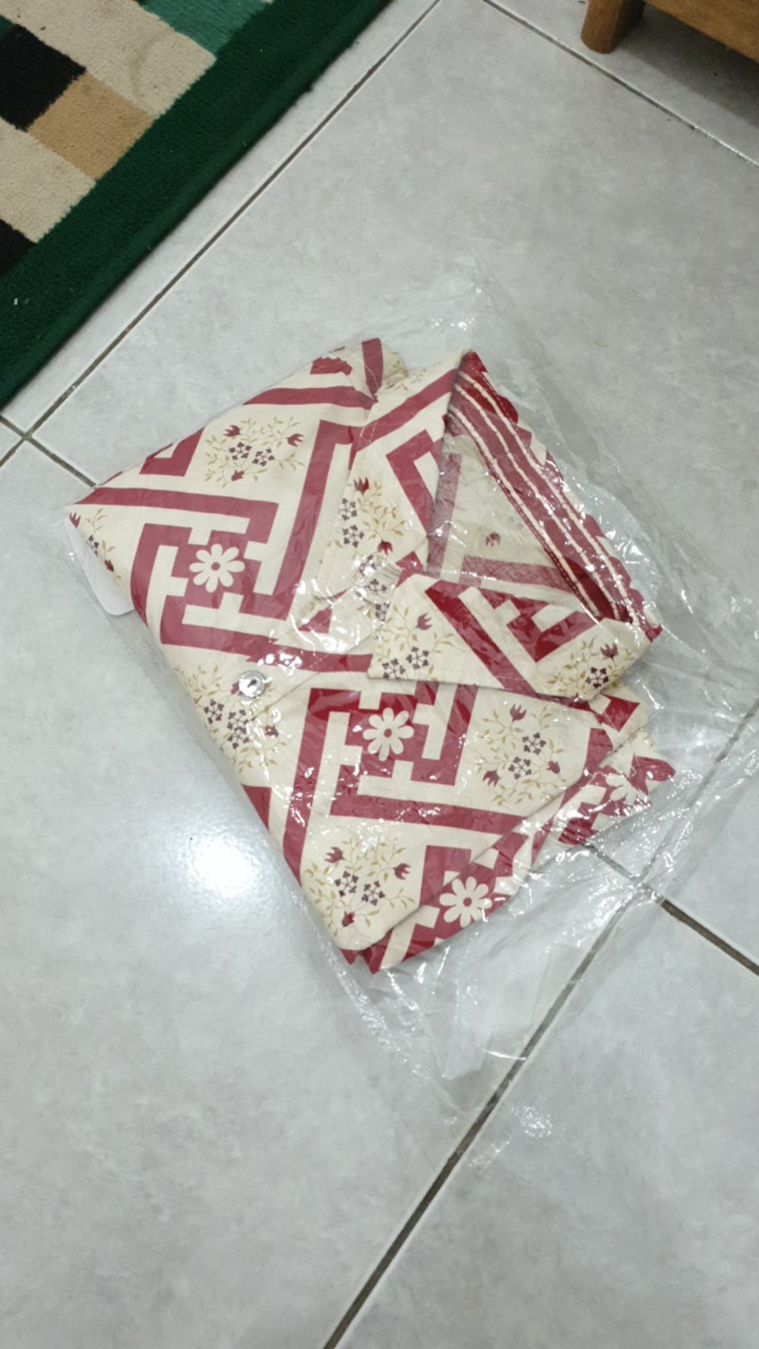 Kemeja Batik Pria Dewasa Lengan Pendek Slim Fit Warna Merah Edisi Imlek, 113 Bl# Bahan Katun Stretch