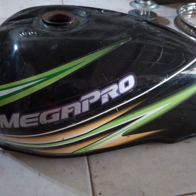 Tangki bensin Megapro lama
